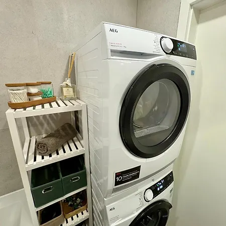 Fh Letnany Apartment Prague